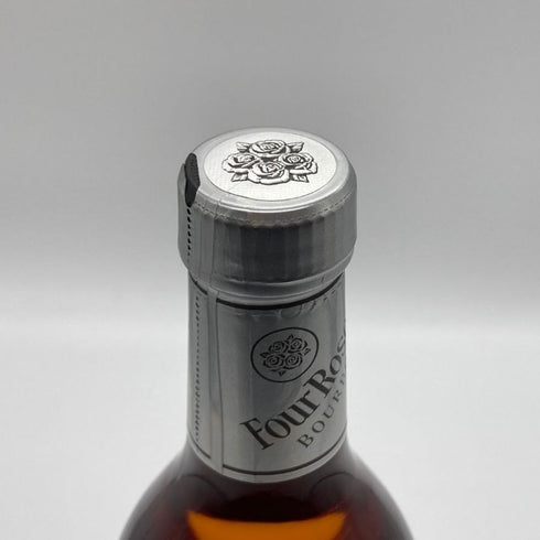 フォアローゼス スーパープレミアム 750ml 43% Four Roses Super Premium バーボン【C4】